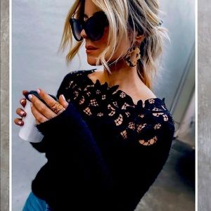 VICI NWT 🤩 SINCERELY YOURS KNIT SWEATER